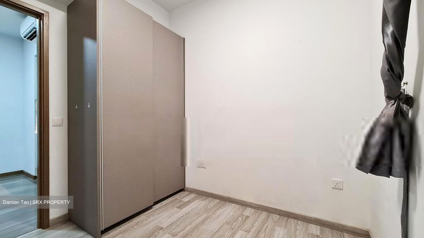 Lakeville (D22), Condominium #452505281